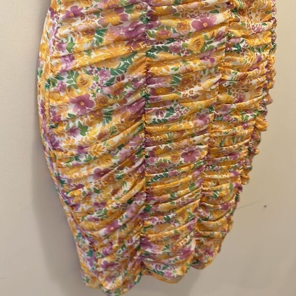 Almost Famous Floral Yellow Bodycon Dress Spring Easter Medium M NWT - Picture 5 of 9
